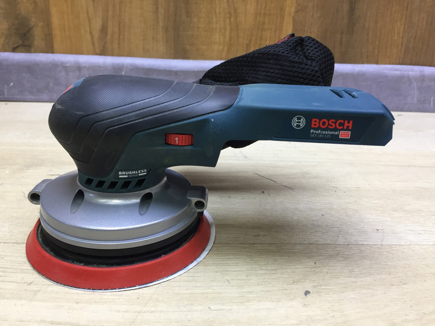 Bosch Professional Cordless Random Orbit Sander GEX 18V-125 SOLO, 125 mm, I33163