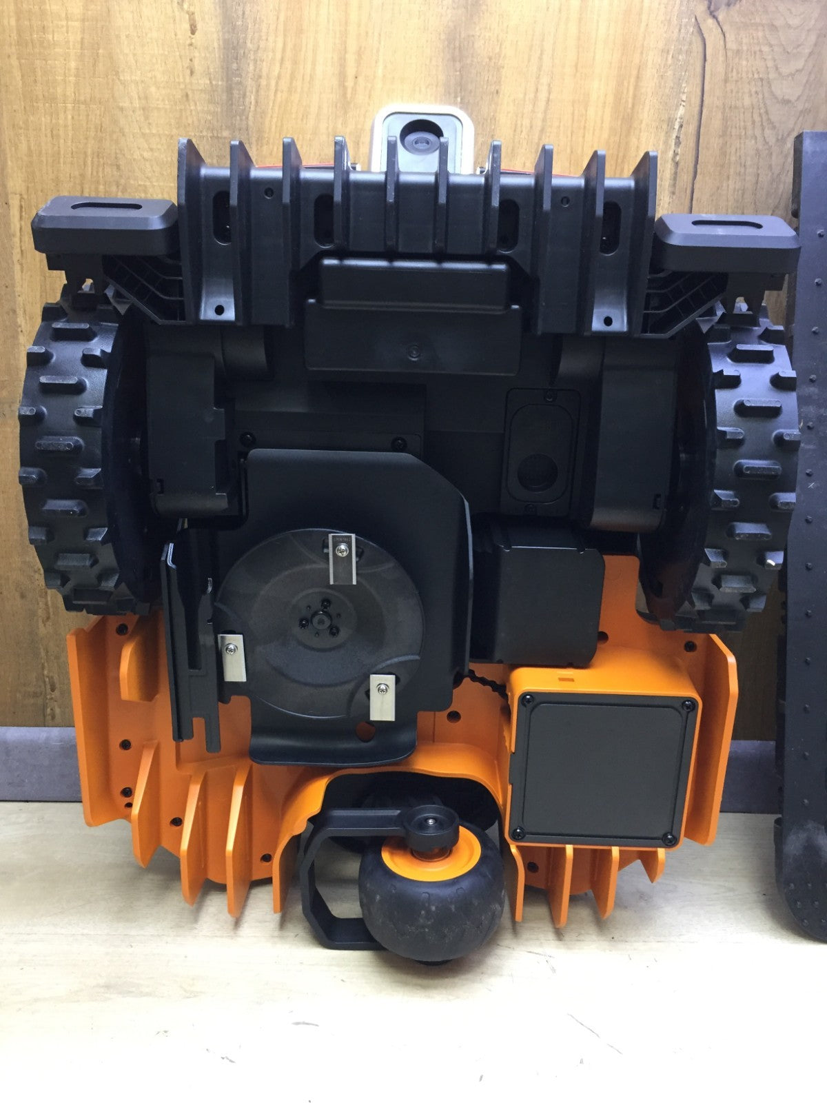 WORX Landroid Vision S250 Mähroboter WR202E für Gärten bis 250m² kabellos WLAN