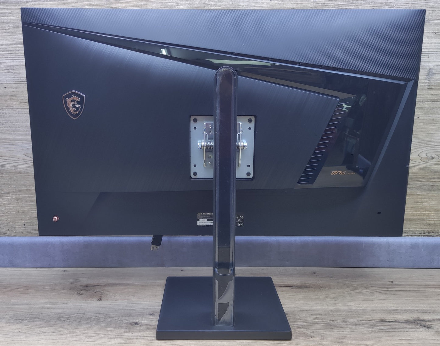 MSI Optix MPG321UR-QD 4K Gaming Monitor 32" UHD 3840x2160 HDR NVIDIA Quantum Dot