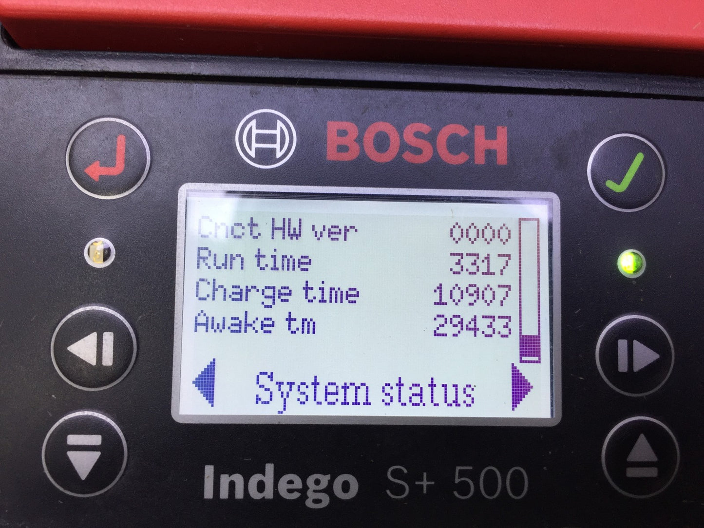 Bosch Indego S+ 500 robotic lawnmower, for lawns up to 500 m², I33199