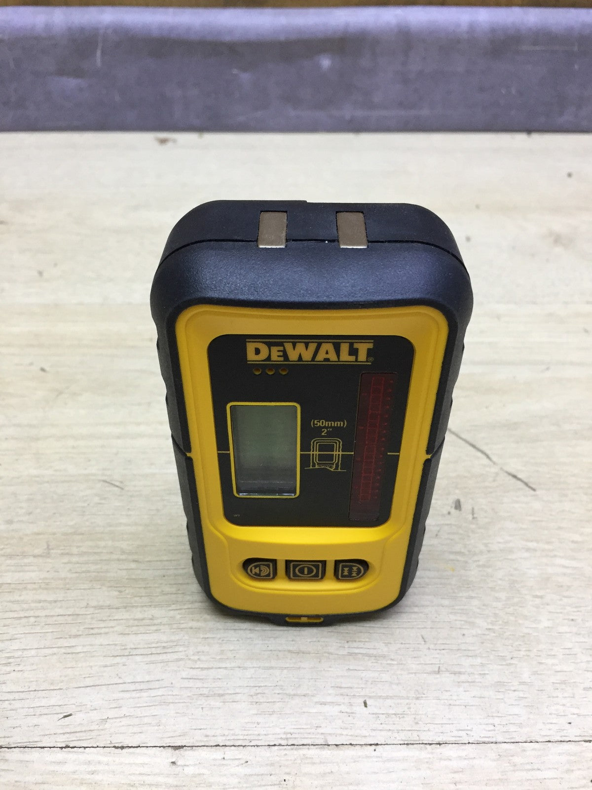 DEWALT DE0892 Receiver/Laser Detector, I33123
