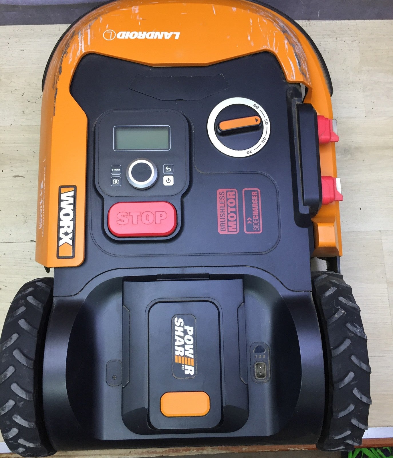 WORX WR147E.1 Landroid PLUS robotic lawnmower L1000 up to 1000m², I33543
