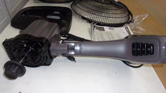 Rowenta VU2120 F0 Essential Tischventilator V01825