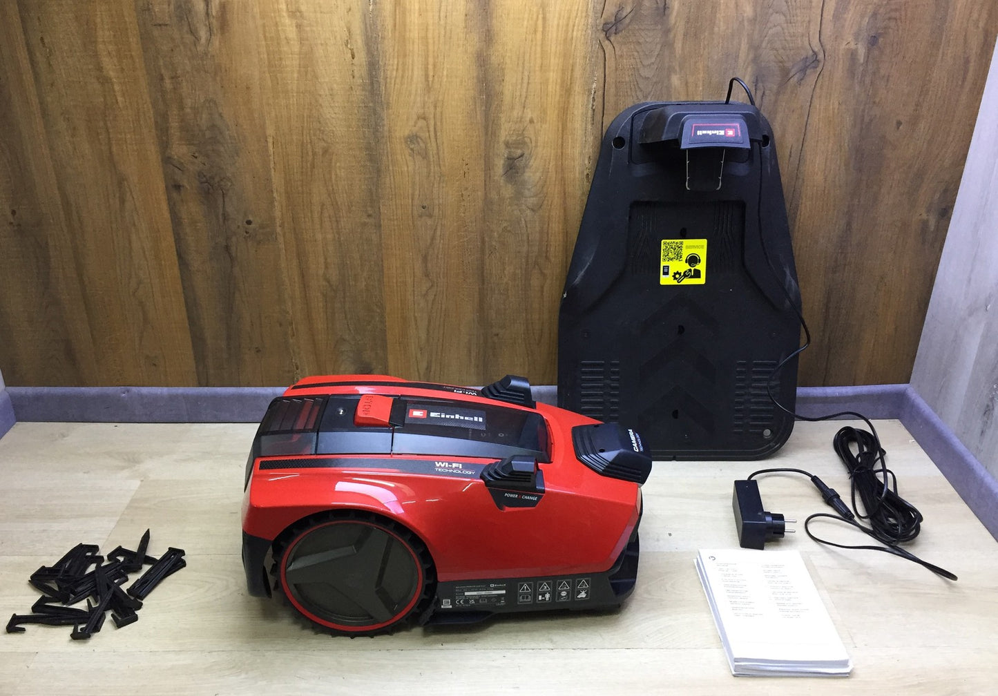 Einhell robotic lawnmower FREELEXO CAM PLUS, 18 V, for 600 m², I33350