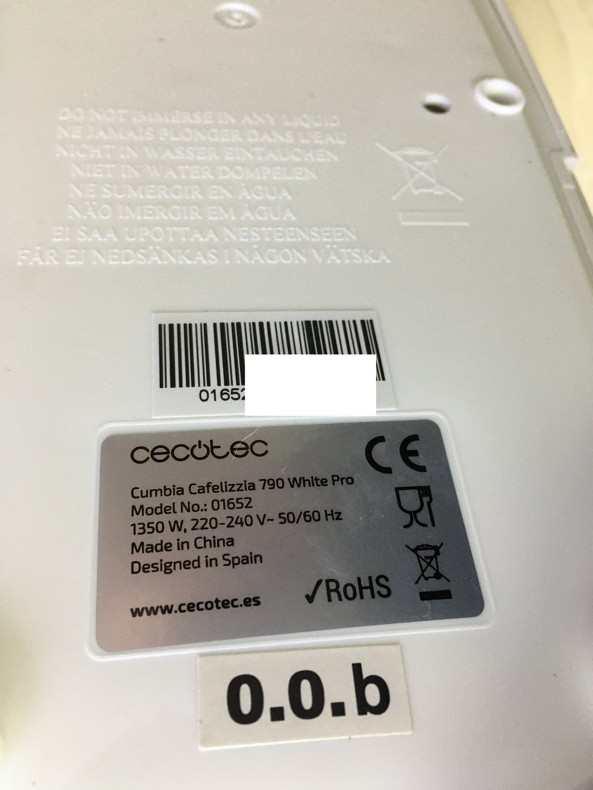 Cecotec 01652 Espressomaschine Cumbia Cafelizzia 790 White Pro, 1350W, I31180