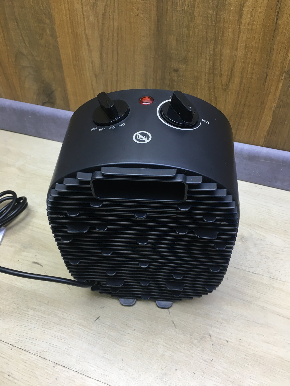 Midea NF20-20ABE fan heater, ceramic, 2000 W, I31069