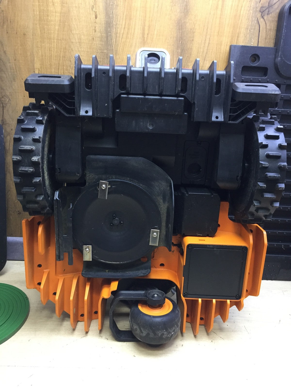 WORX Landroid Vision L1300 Mähroboter WR213E.1 für Gärten bis 1300m², I33293