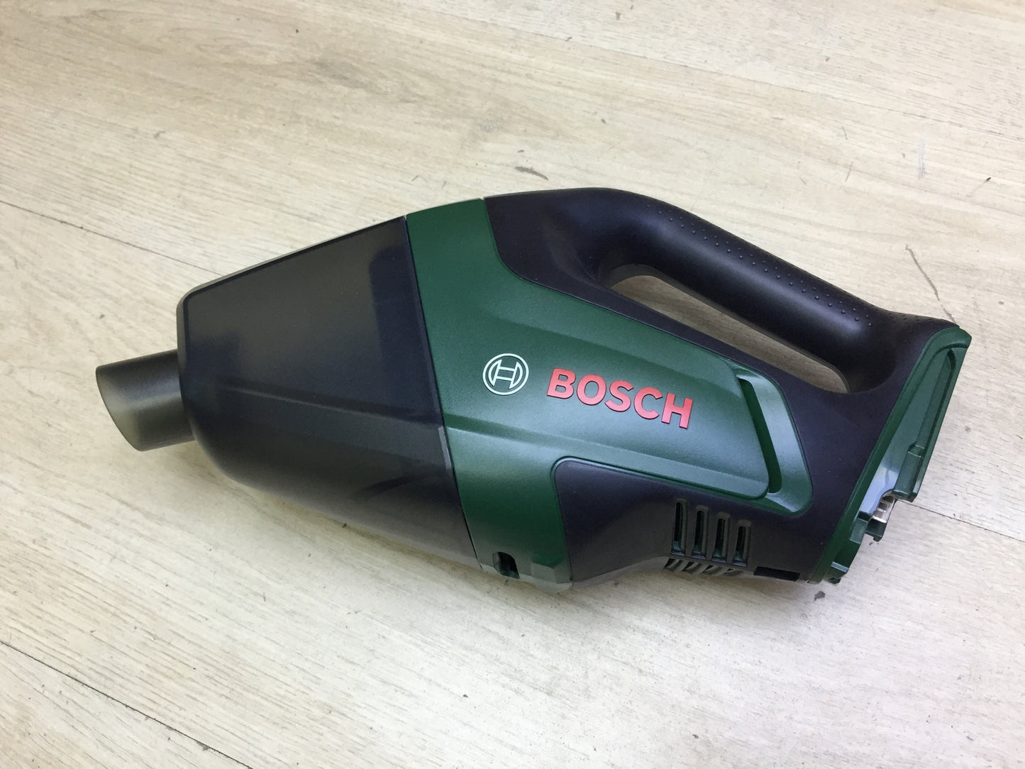 Bosch cordless vacuum cleaner UniversalVac 18, without battery, with charger, 18 V, I31929