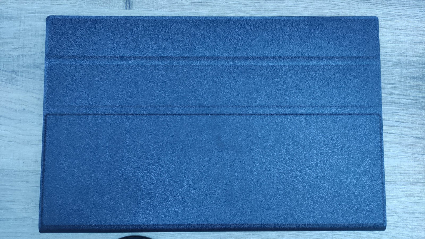 Uperfect Tragbarer 4K Gaming Monitor 15,6" Ultra HD 3840x2160 USB-C silber