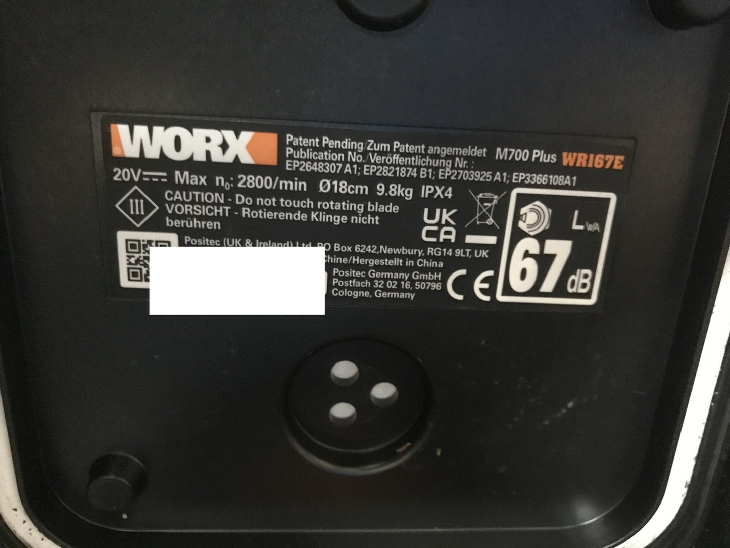 WORX Landroid M700 PLUS WR167E robotic lawnmower for gardens up to 700 sqm, I30513