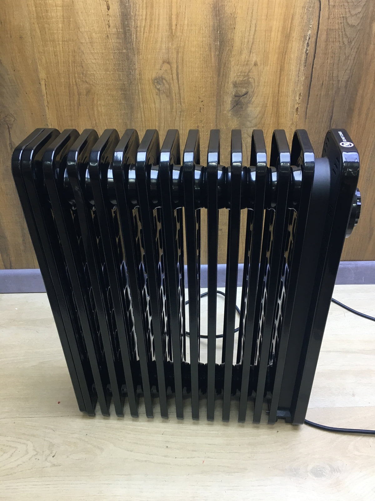 PELONIS PHO25A3ABBDE Oil-filled Radiator 2500 W, Energy Saving, 13 Fins, I30623