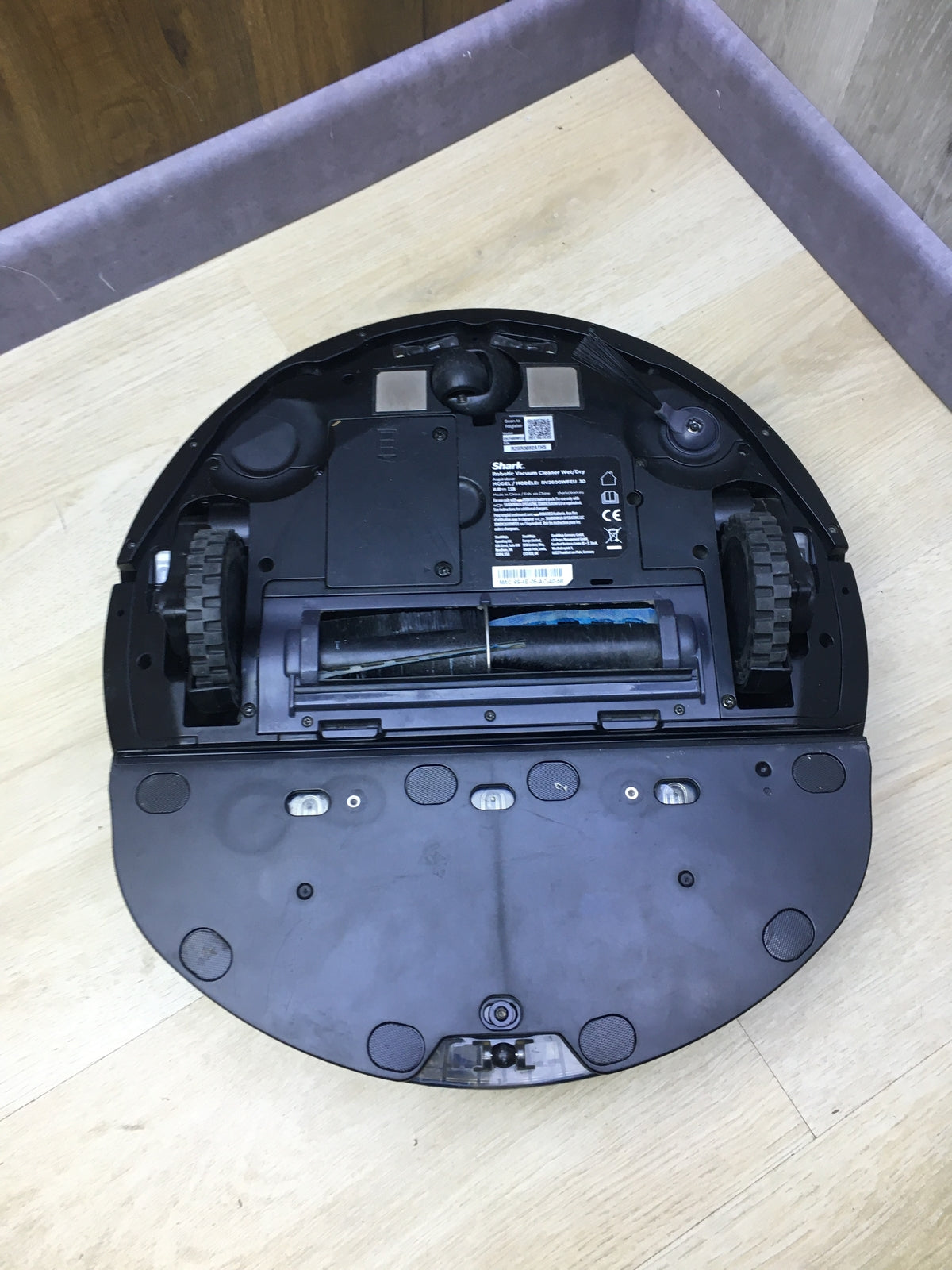 Shark AI Ultra robot vacuum with mop RV2600WDEU, I29759