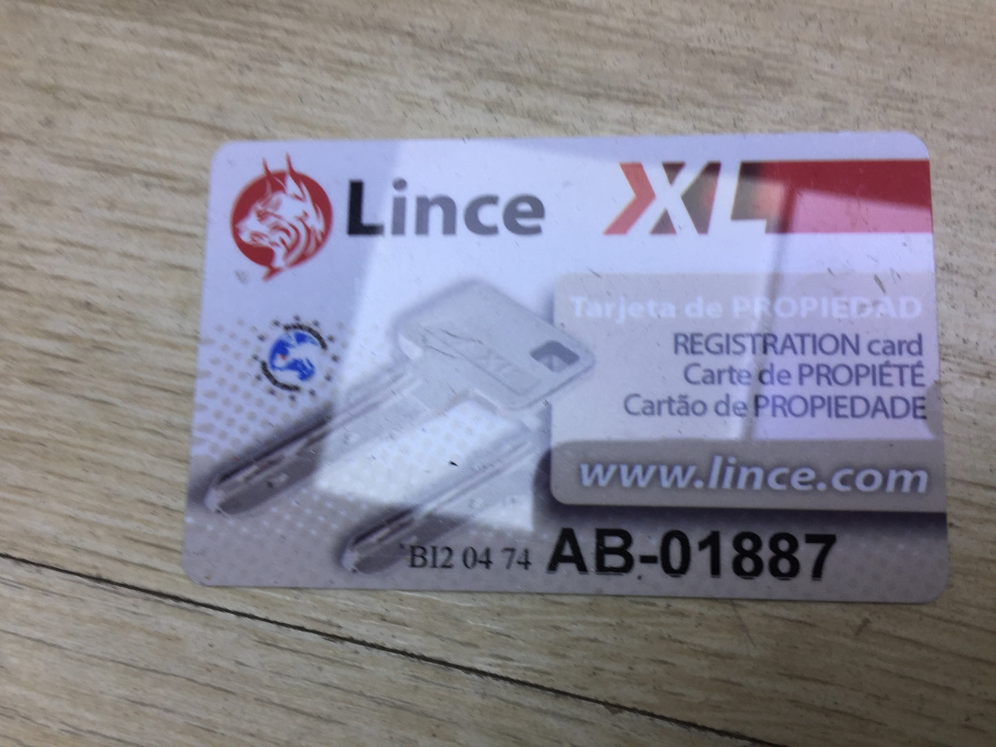 Lince Security Anti-Shock Lock with Alarm, Alloy Steel, White, I31755