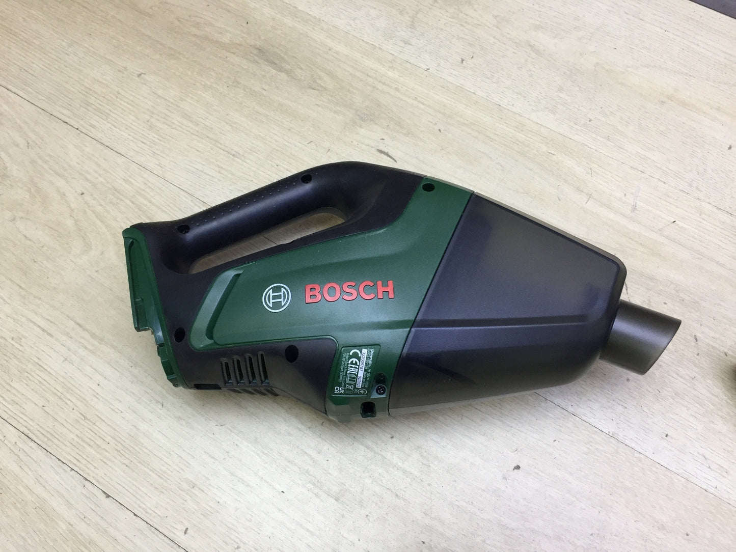 Bosch cordless vacuum cleaner UniversalVac 18, without battery, with charger, 18 V, I31929
