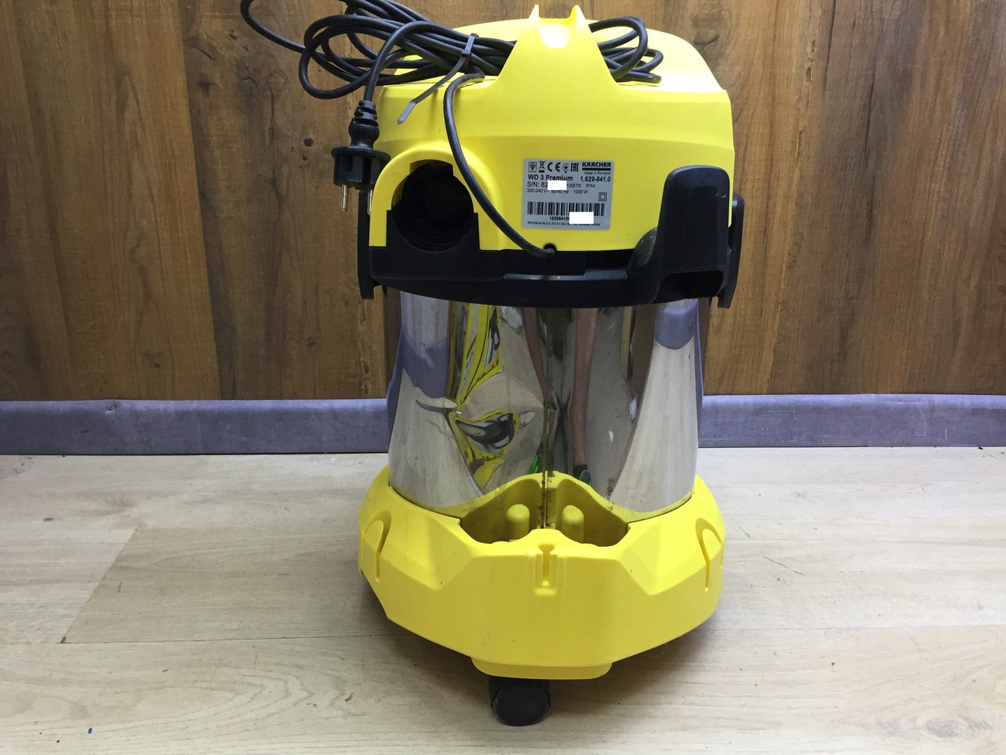 Kärcher 1.629-841.0 Multi-purpose vacuum cleaner WD 3 Premium, I33035