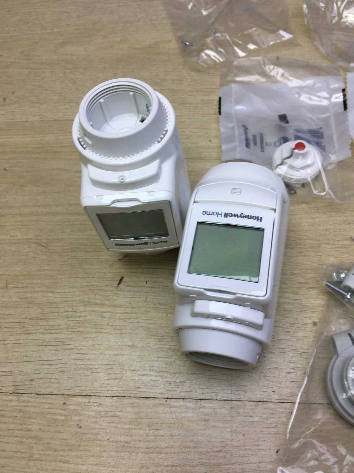 Honeywell THR0924HRT evohome Heizkörperregler Paket 4x HR92RT, I31508
