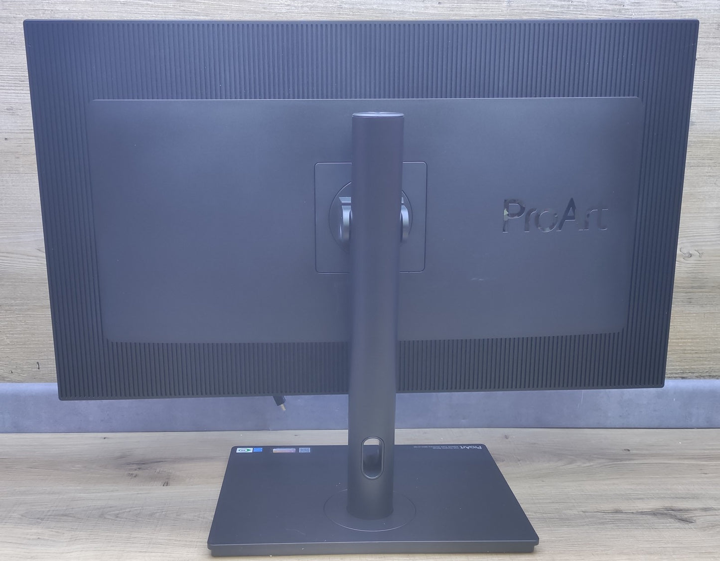 ASUS ProArt PA329CV 4K Monitor 32" UHD 3840x2160 IPS HDR USB-C Adaptive Sync