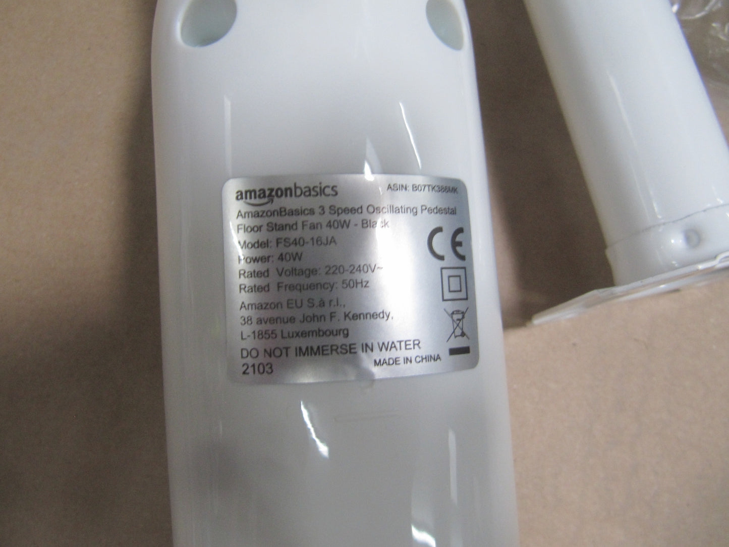 Amazon Basics pedestal fan FS40-16JA, I11517