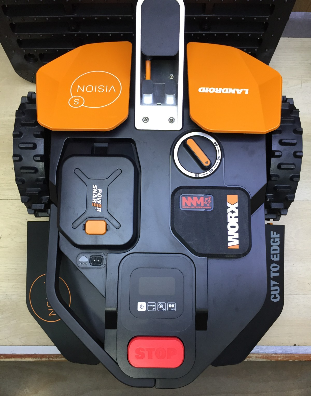 WORX Landroid Vision S250 Mähroboter WR202E für Gärten bis 250m² kabellos WLAN