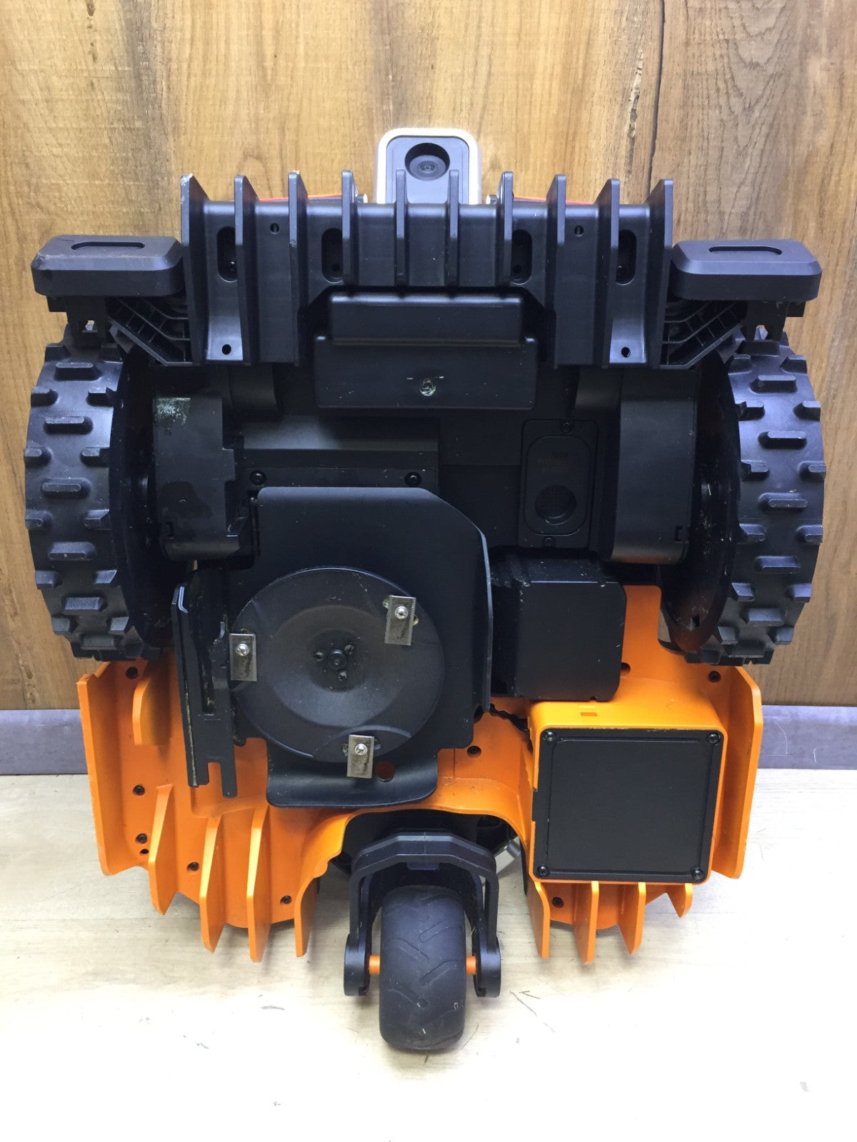 WORX Landroid Vision M600 Mähroboter WR206E.1 für Gärten bis 600m² WLAN APP