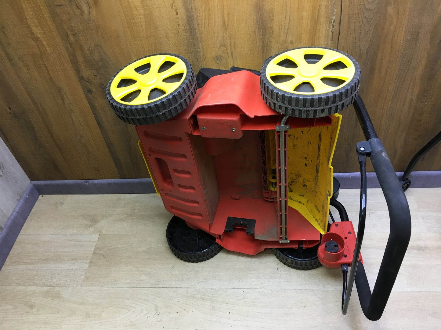 WOLF-Garten VA 378 E Electric Scarifier 16CFFHPA650, I30920