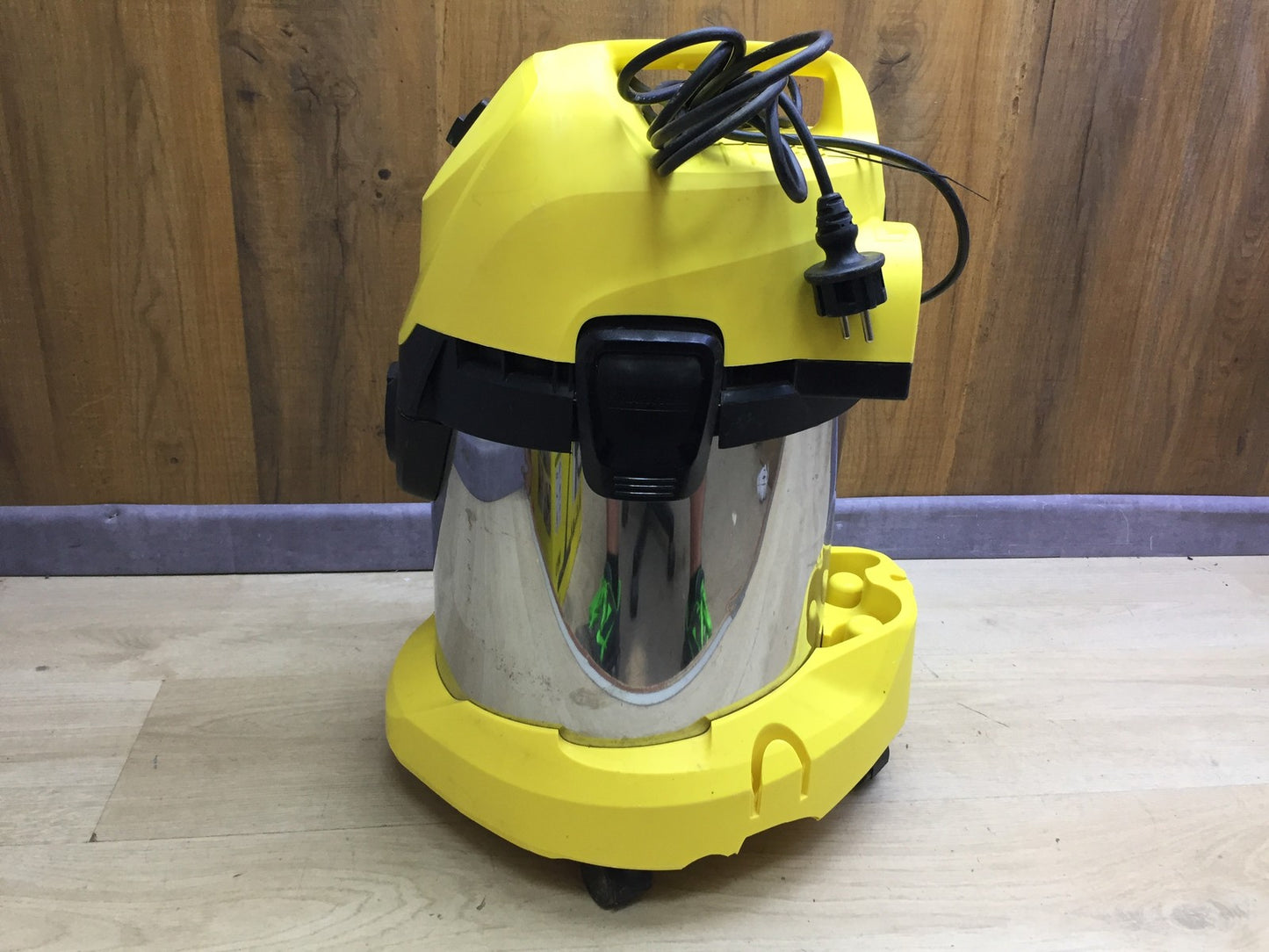 Kärcher 1.629-841.0 Multi-purpose vacuum cleaner WD 3 Premium, I33035