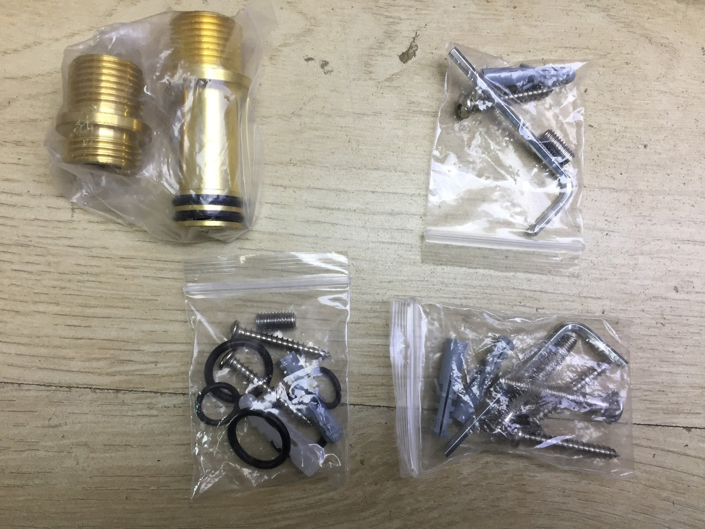 EMKE F11SSC00 Thermostatic Shower System, Rain Shower, I33229