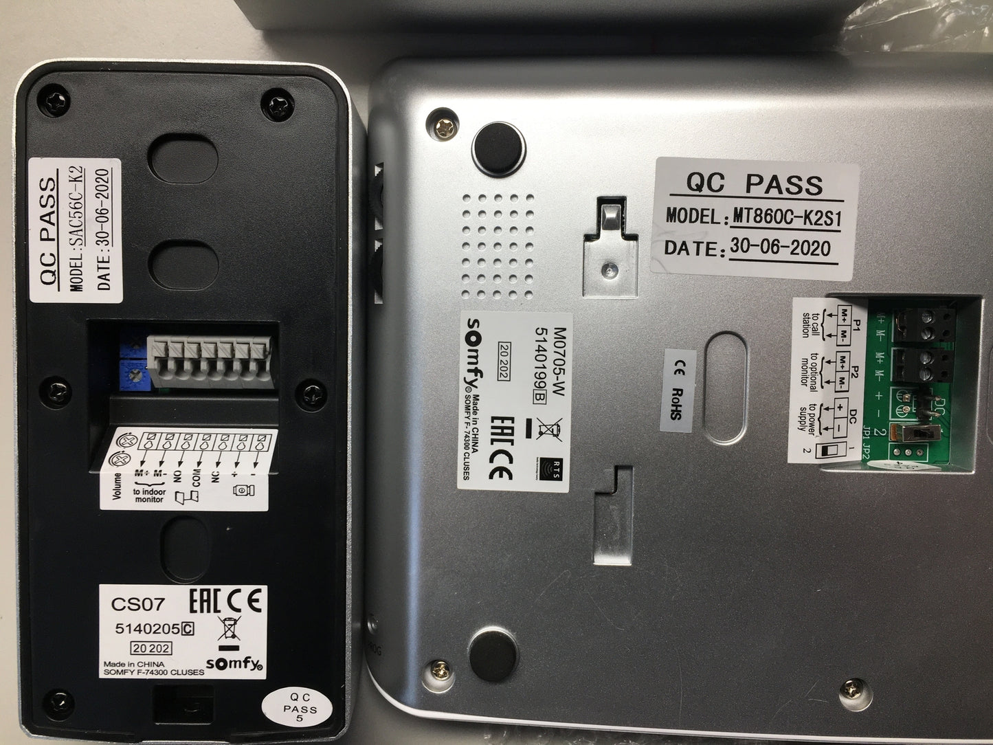 Somfy 2401547 Videotürsprechanlage V300, 7 Zoll Display, I06110