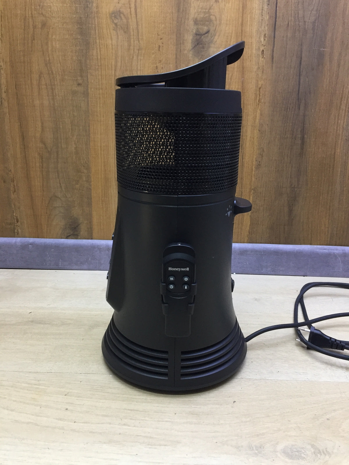 Honeywell HZ445E 360° All-Round Ceramic Heater 1800 W Black I32837