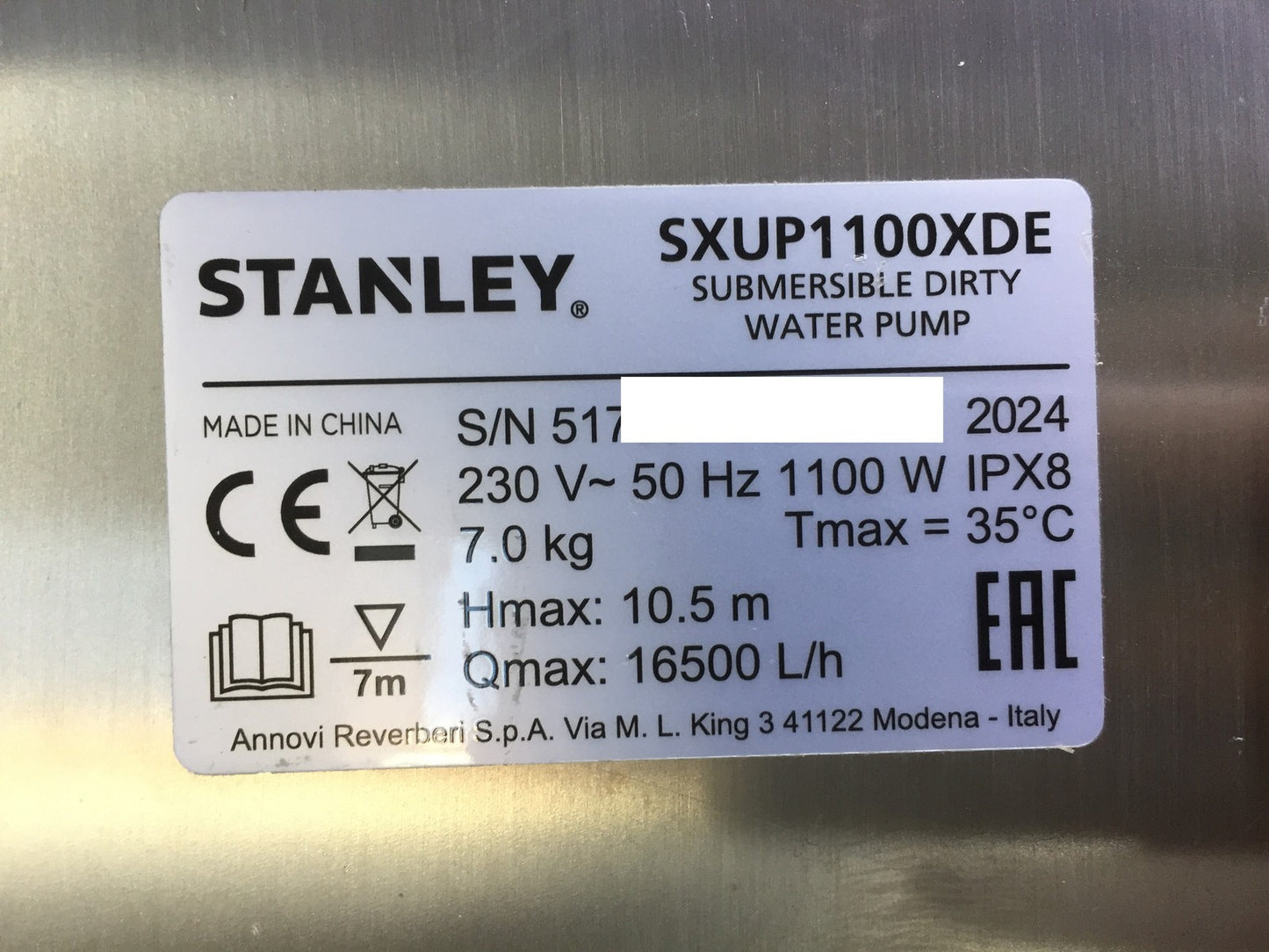 Stanley SXUP1100XDE submersible pump for dirty water (1100 W, 16,500 l/h), I33030