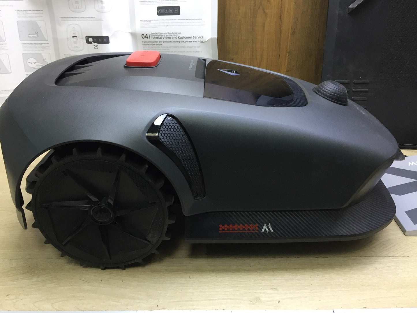 Dreame Mova 600 robotic lawnmower MLLM1110, for lawns up to 600 m², I33430
