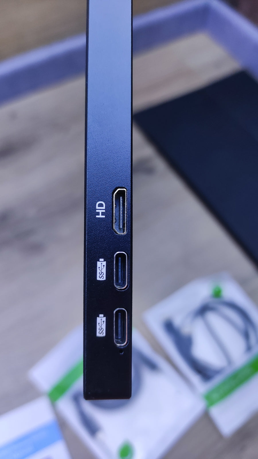 UPERFECT Portable Monitor 18.5" FHD 1920x1080 IPS HDR USB-C FreeSync 120Hz