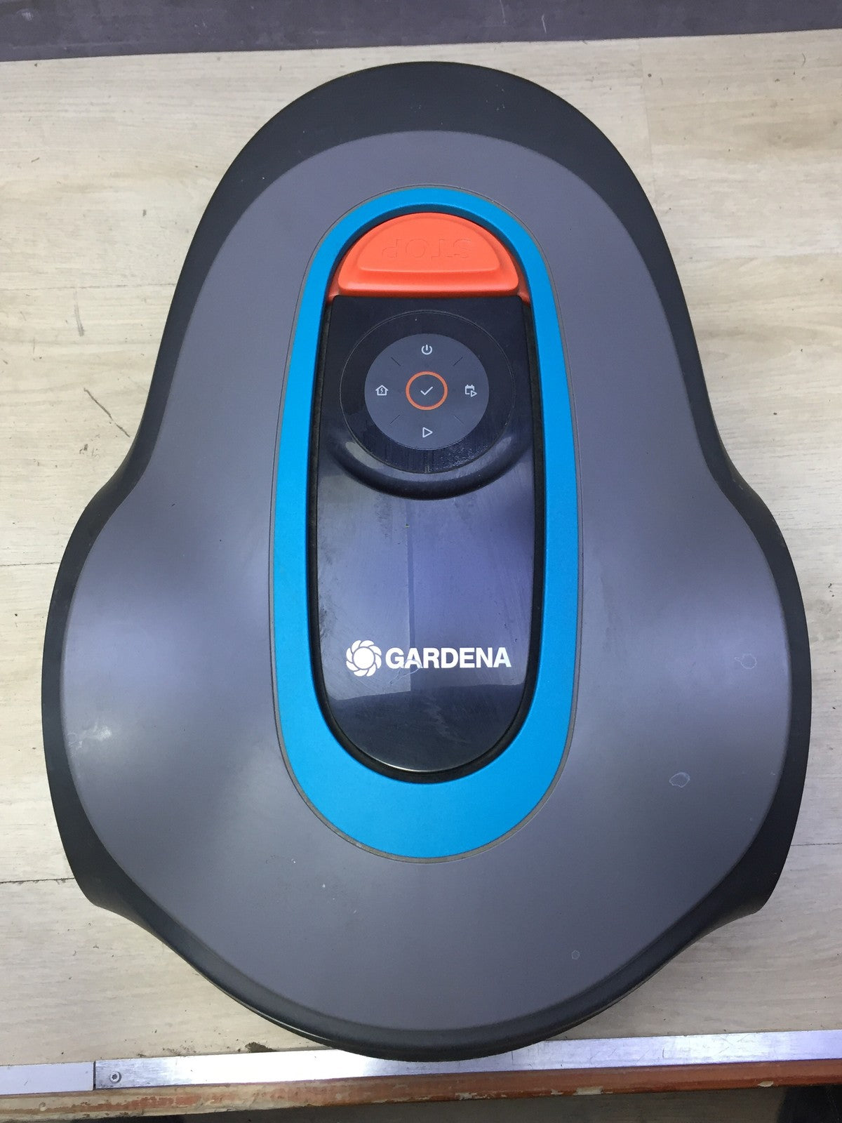 GARDENA robotic lawnmower SILENO minimo 500 m² (15202-20), I33205