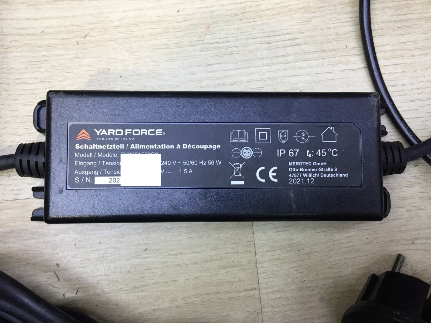 YARD FORCE robotic lawnmower NX100i up to 1000 sqm, I33464
