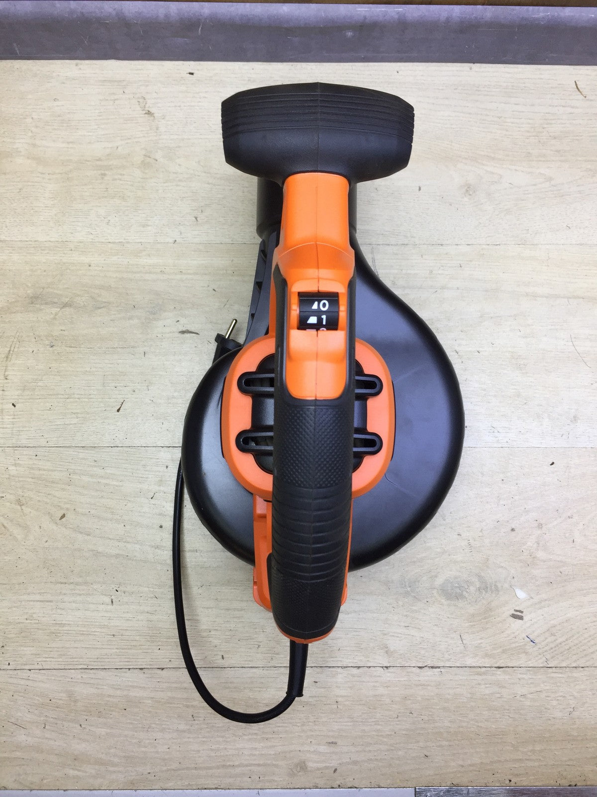 Black&Decker BEBLV300 Electric Leaf Vacuum/Blower 3.0kW 72l, I33015