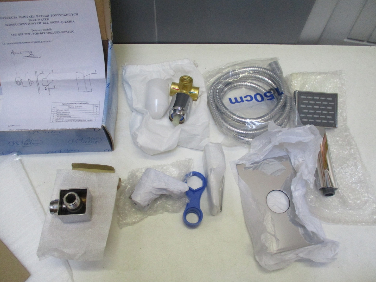 Bluewater Hochdruckarmatur tor-zkp. 300 C verchromtem Dusche System Y01499