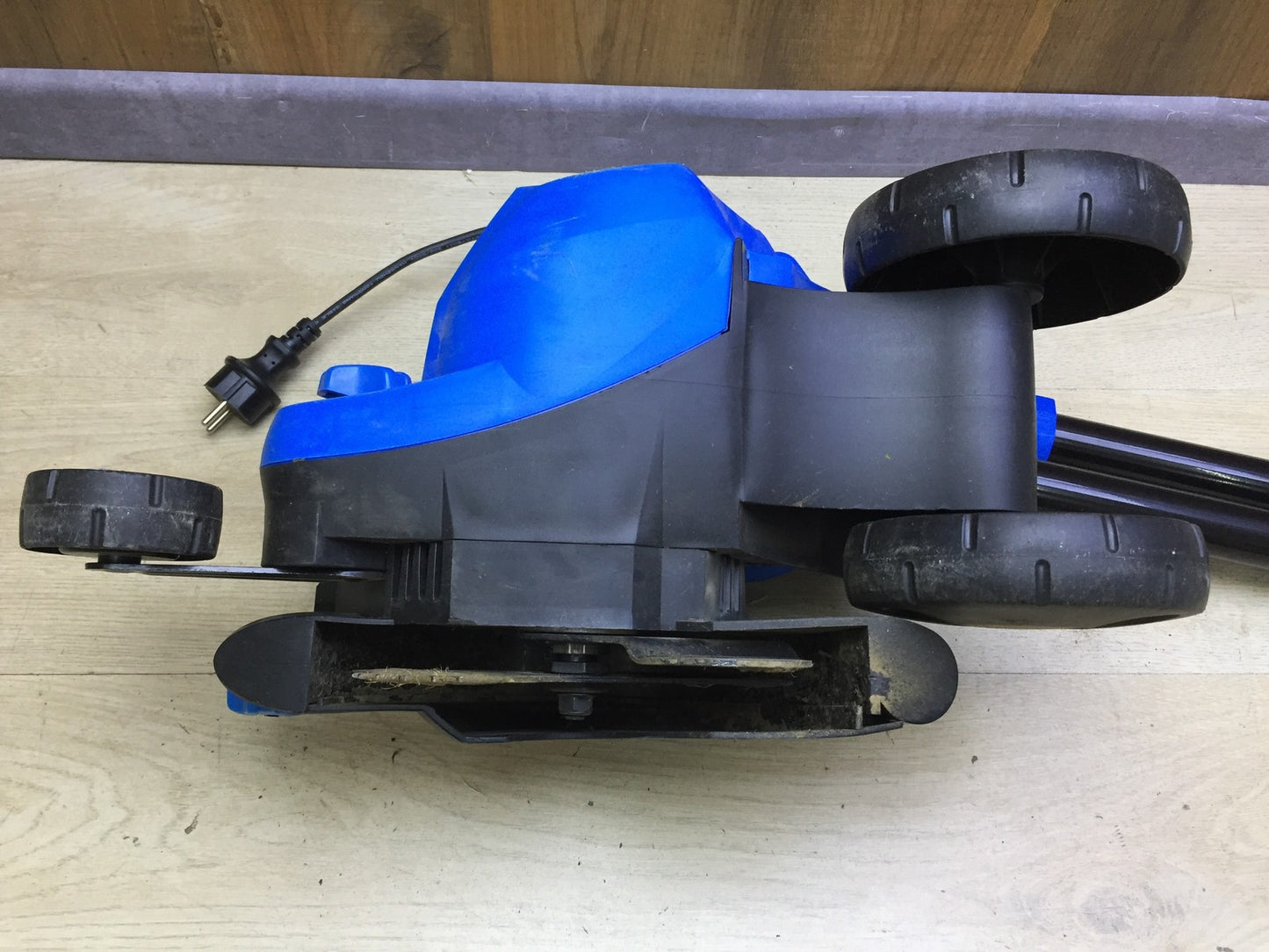 Güde 95326 lawn edger GRKS 1400, 1200 W, I33032