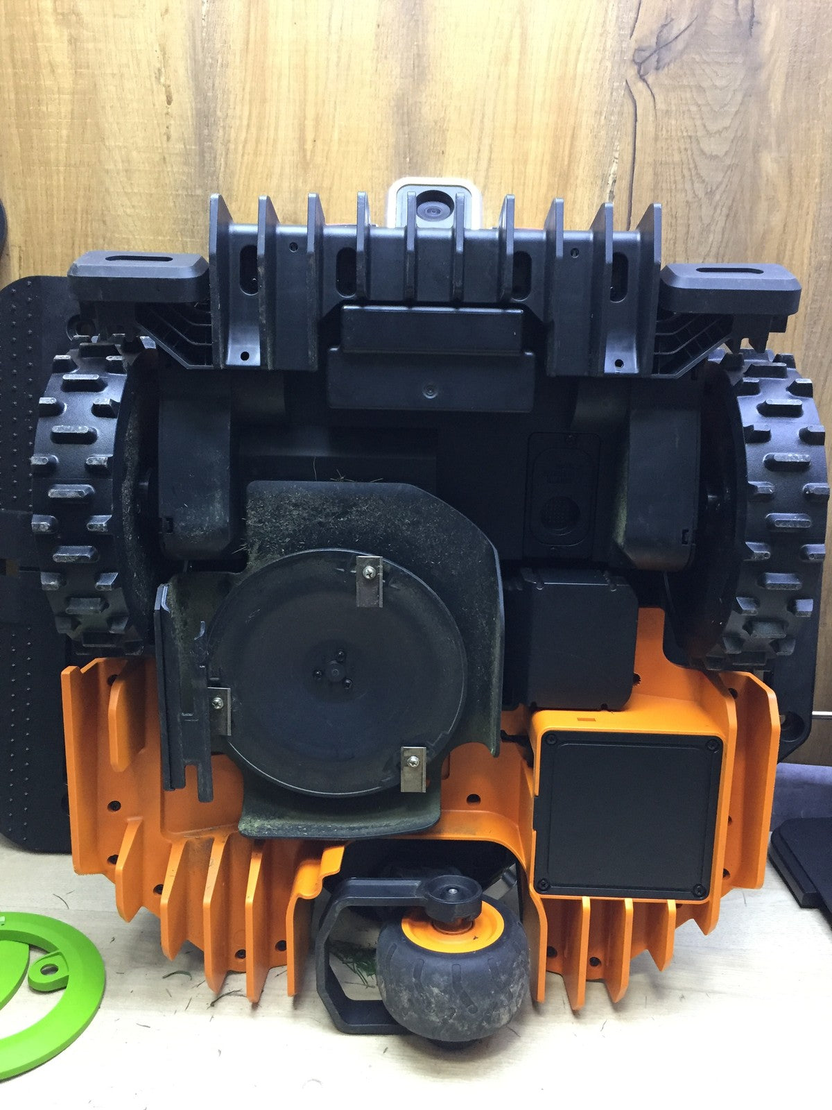 Worx Landroid Vision L1600 Mähroboter WR216E, für Gärten bis 1600qm, I34129