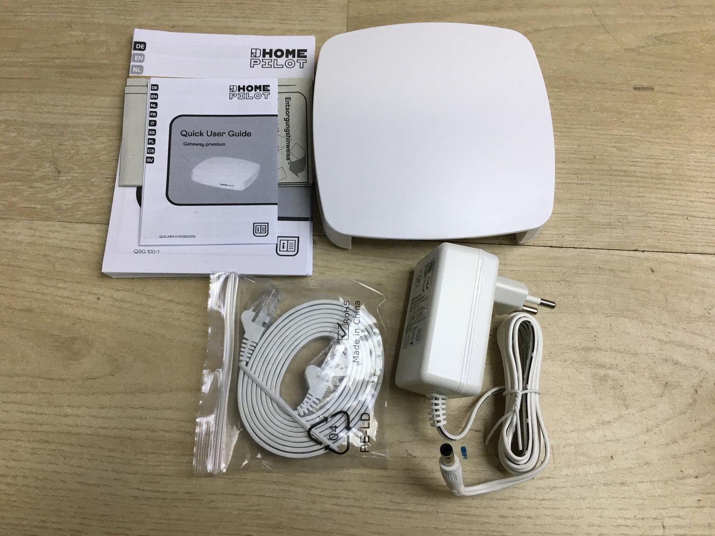 HOMEPILOT 15001001 Gateway premium smart home central, I33353