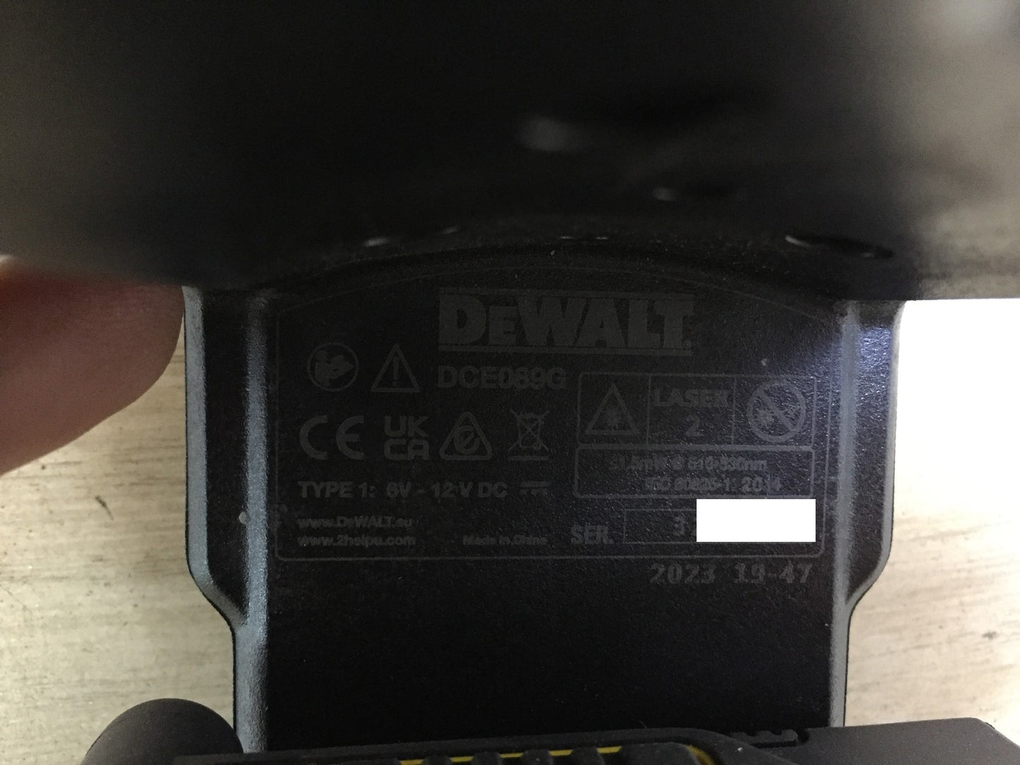 Dewalt cross line laser DCE089G without battery 2.0 Ah, I33106