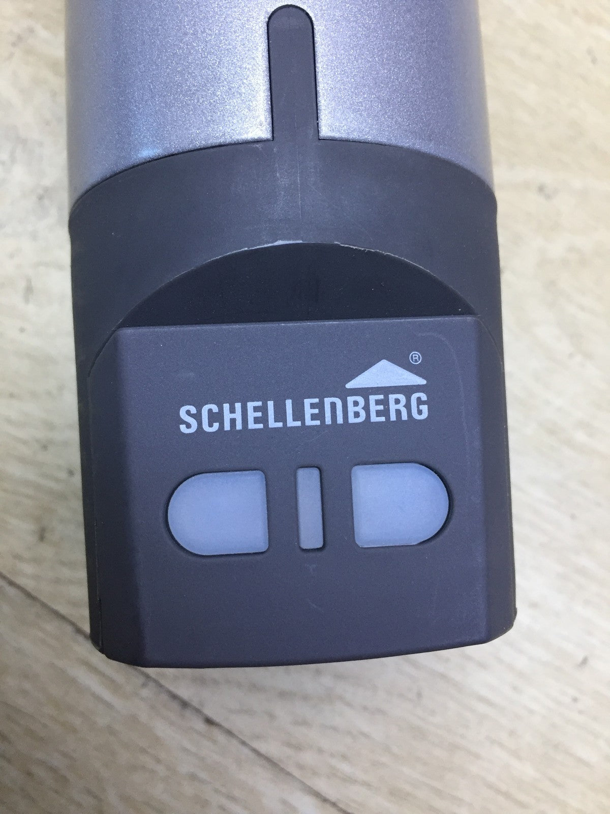 Schellenberg 20264 Funk-Markisenantrieb Premium mit Solarpanel, I33891
