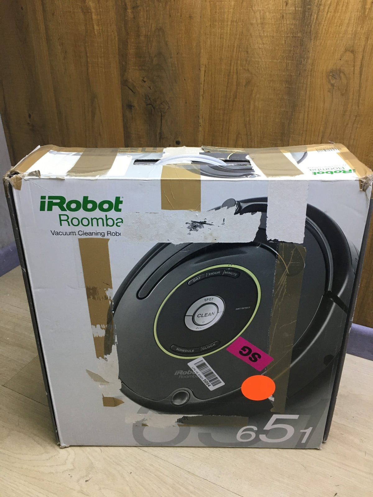 iRobot Roomba 692 App-Controlled Robot Vacuum, I31116