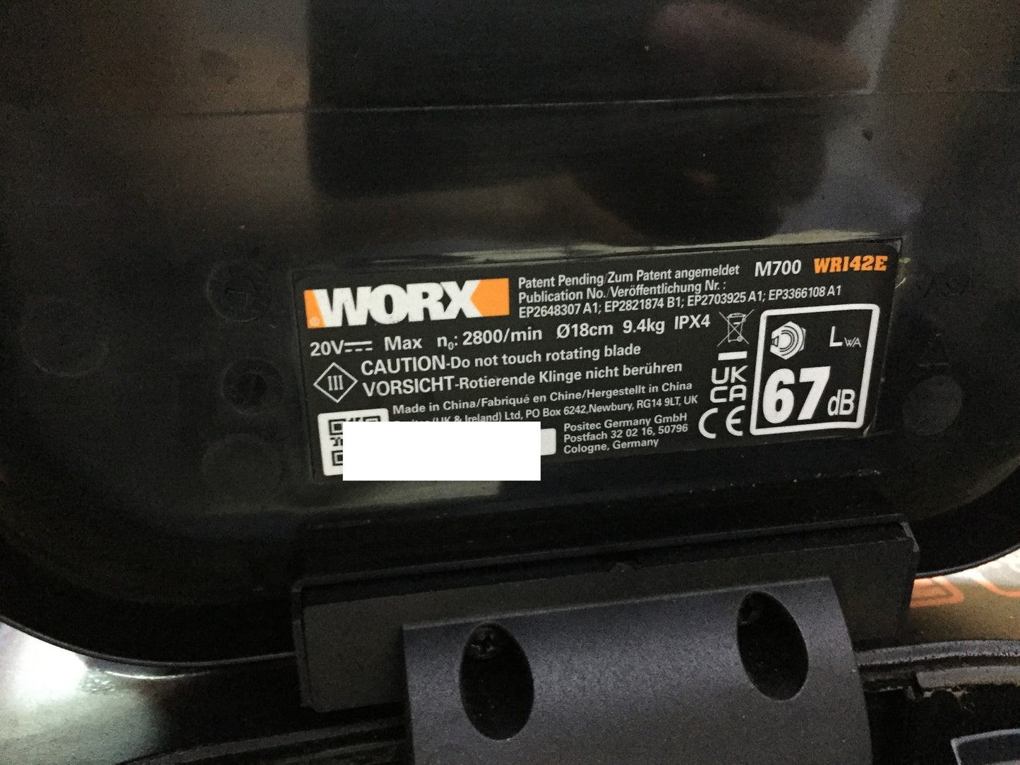 WORX Landroid M700 WR142E robotic lawnmower for gardens up to 700 sqm, I33263
