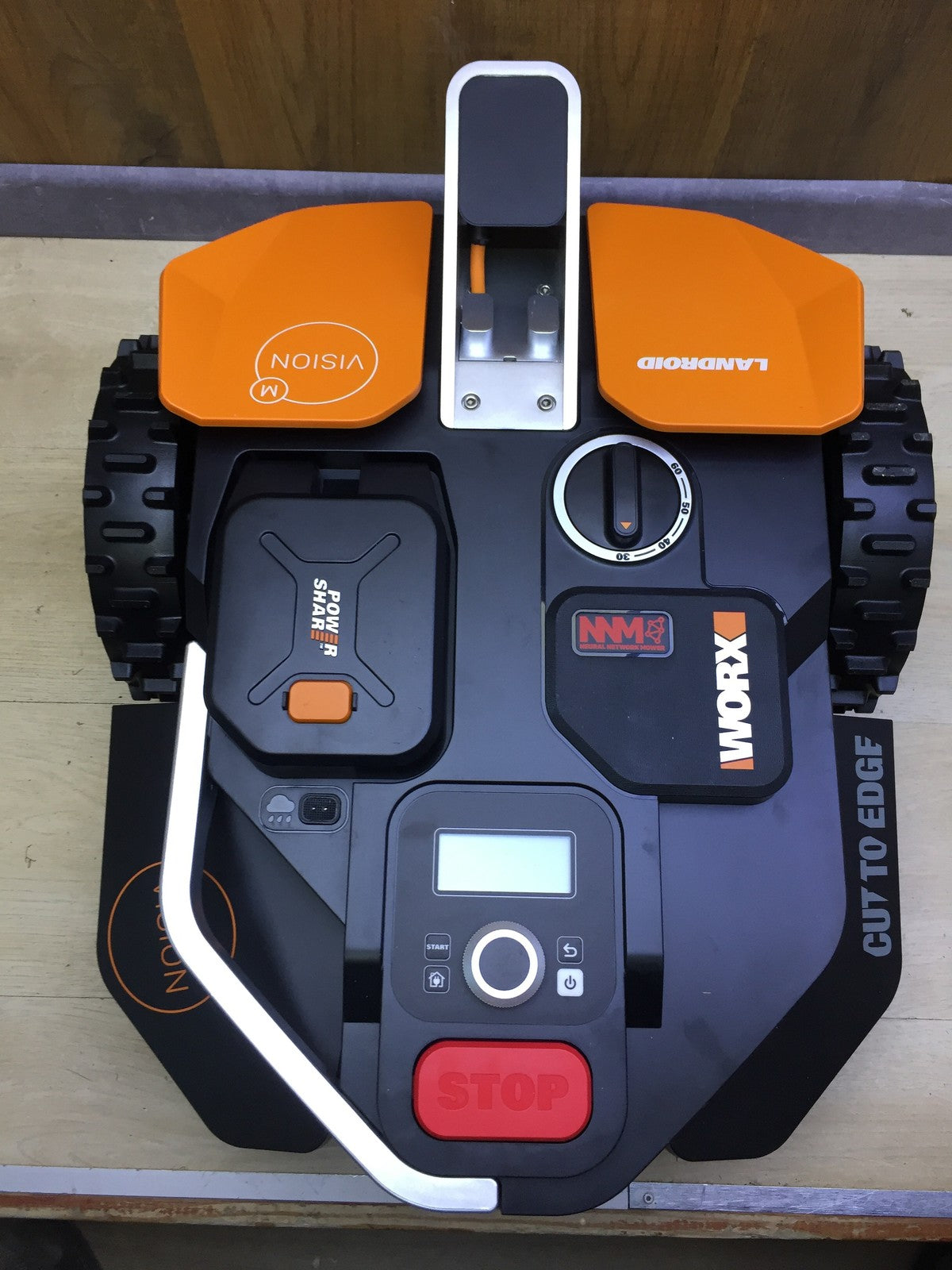 WORX Landroid Vision M800 Mähroboter WR208E.1 für Gärten bis 800m², I33151