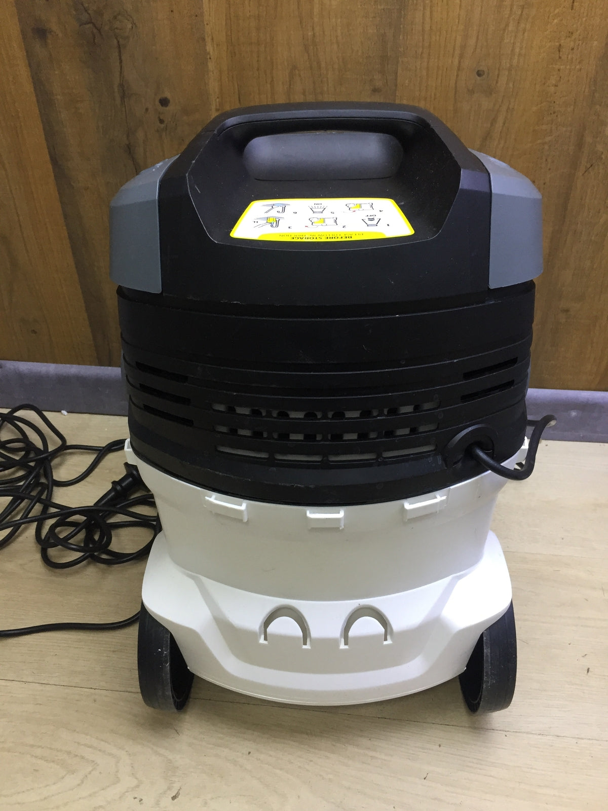 Kärcher SE 5 Trocken-/Waschsauger 1.081-230.0, I32223