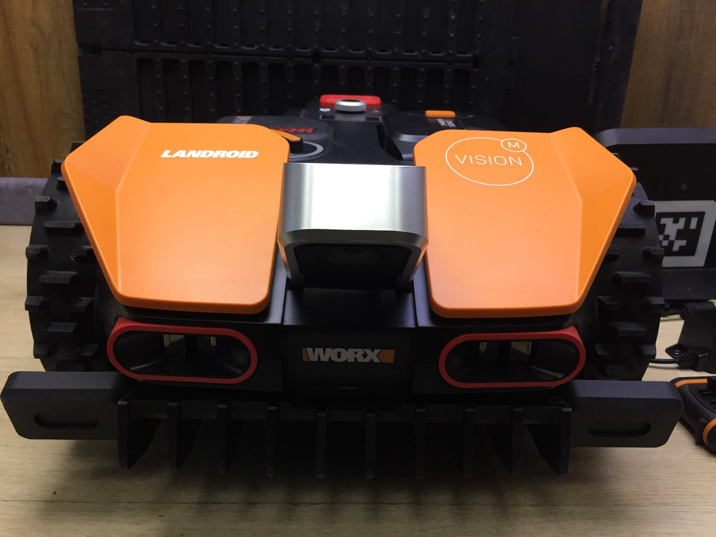 WORX Landroid Vision M600 Mähroboter WR206E.1 für Gärten bis 600m², I33673