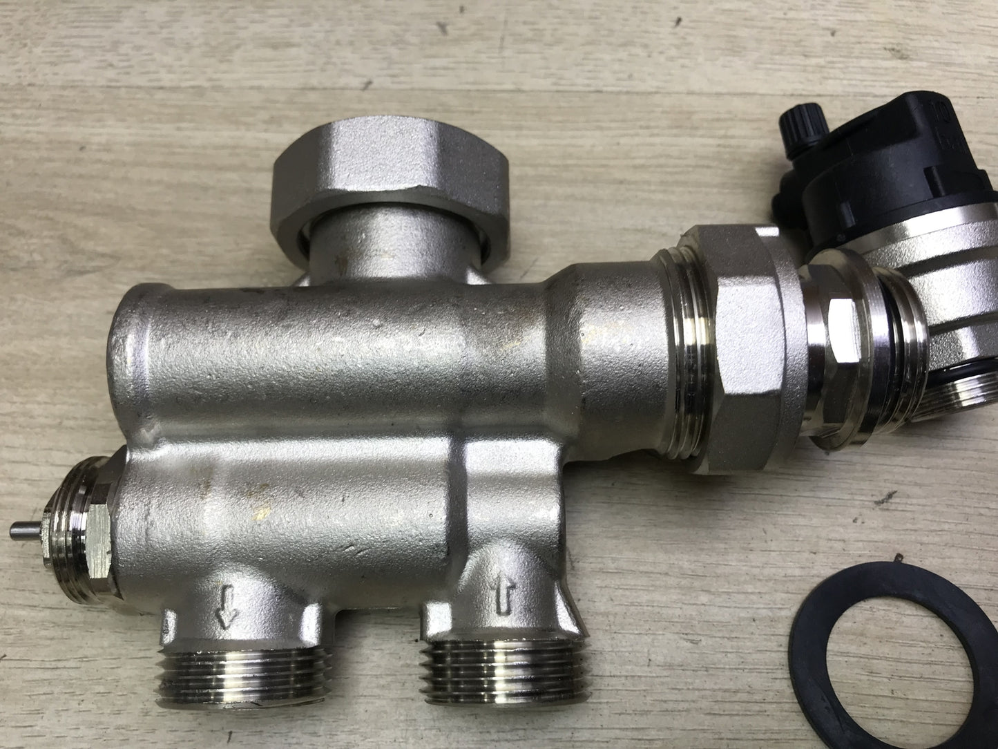 Yisheng Set mit Pumpe für Sicherheitsgruppen, Thermostat, Thermometer, I31701