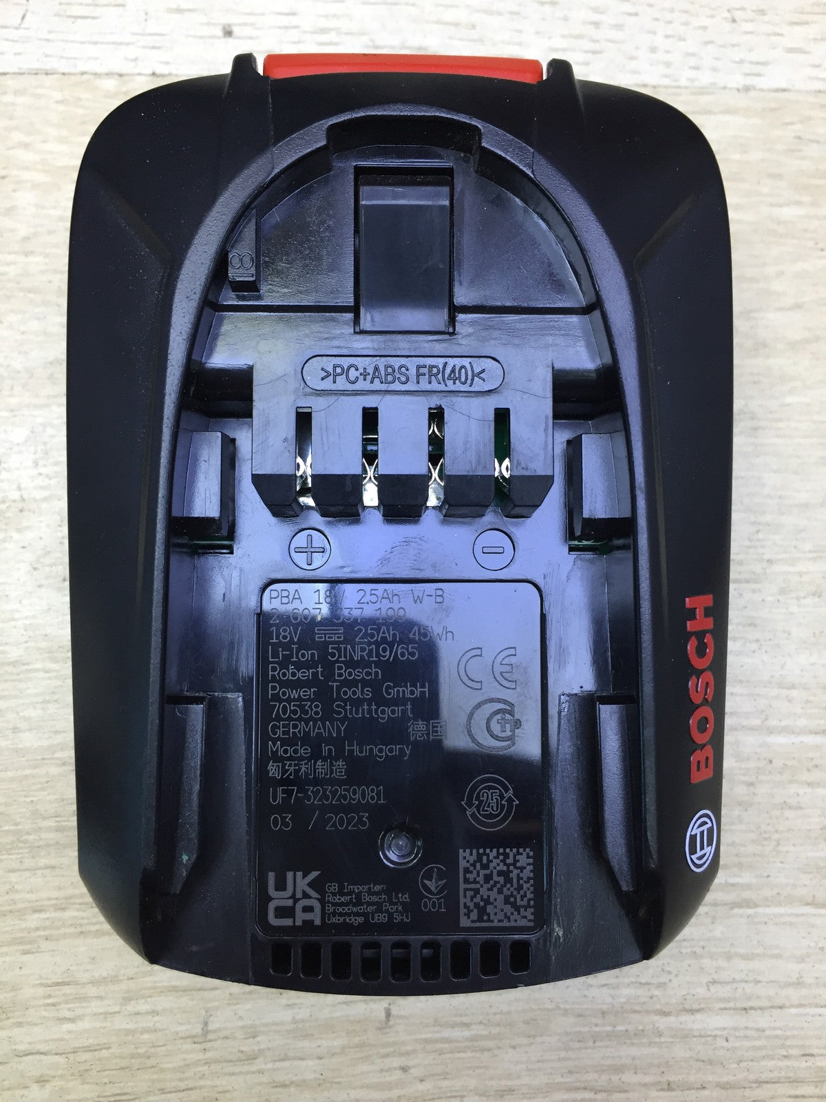 Bosch Akku-Stichsäge PST 18 Li, mit Akku 2,5Ah und Ladegerät, I33461