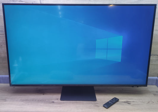 Samsung S43DM702UU Smart 4K Monitor 43" UHD 3840x2160 HDMI USB-C WLAN Tizen App