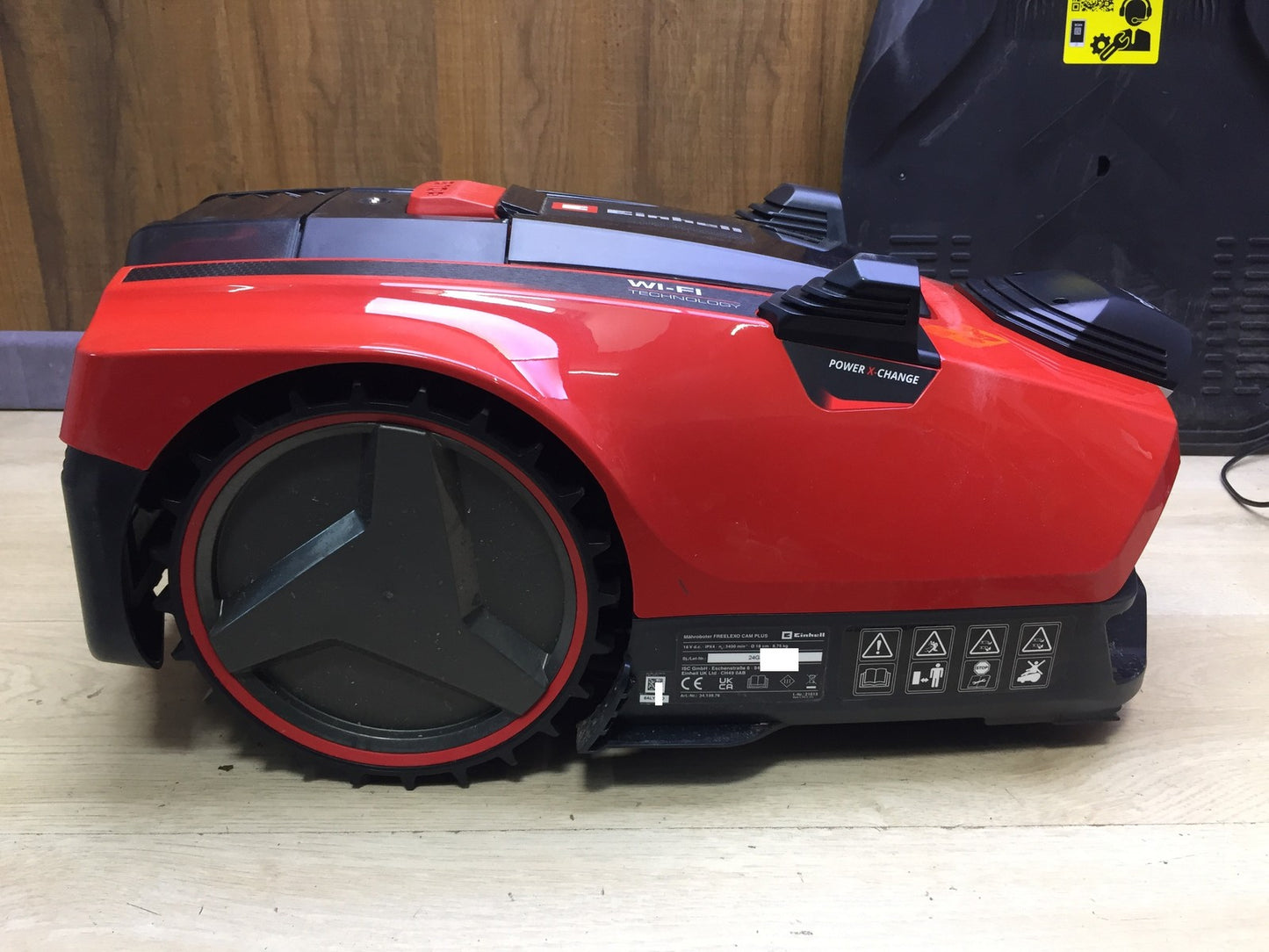 Einhell robotic lawnmower FREELEXO CAM PLUS, 18 V, for 600 m², I33541